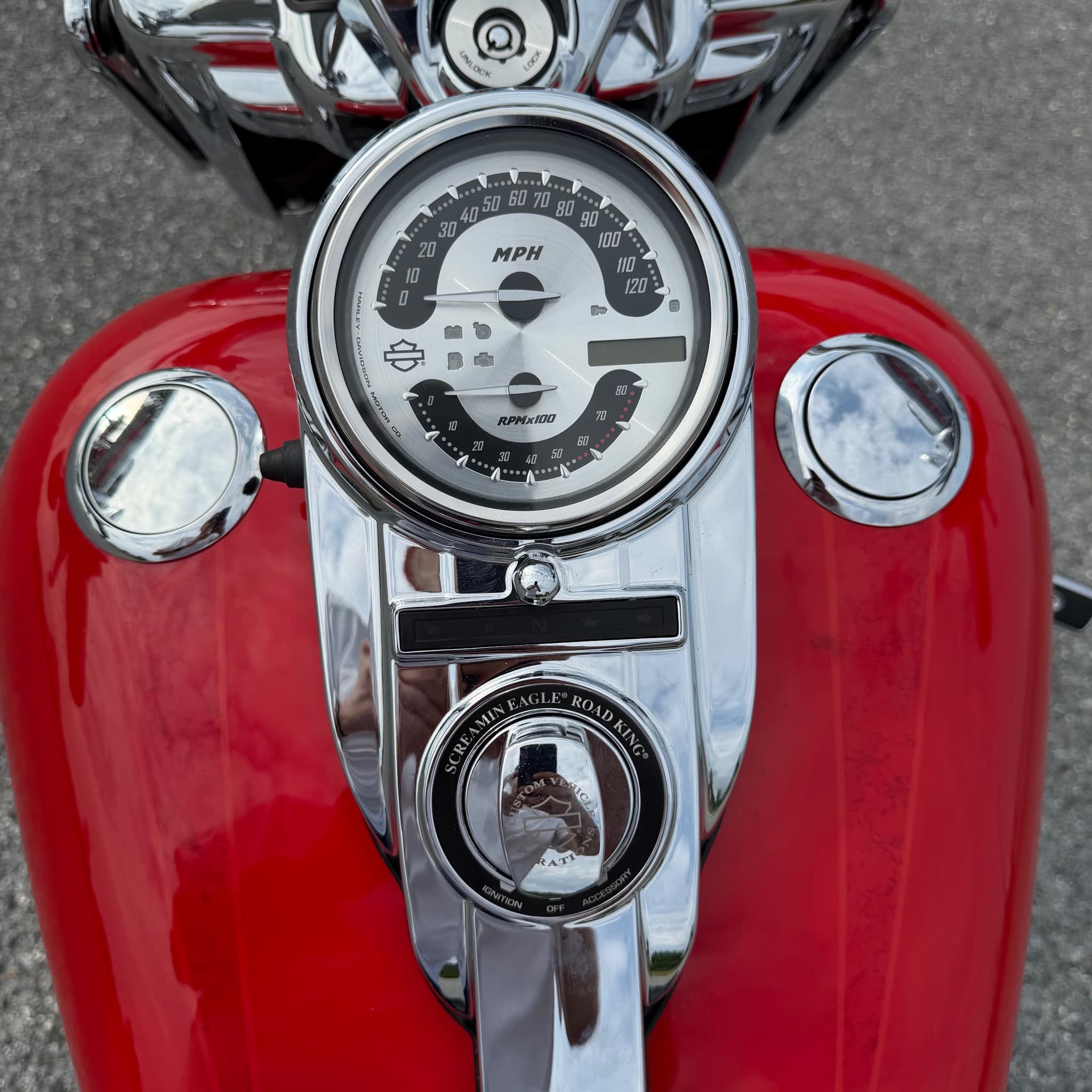 2007 Harley Davidson Road King CVO — photo 12