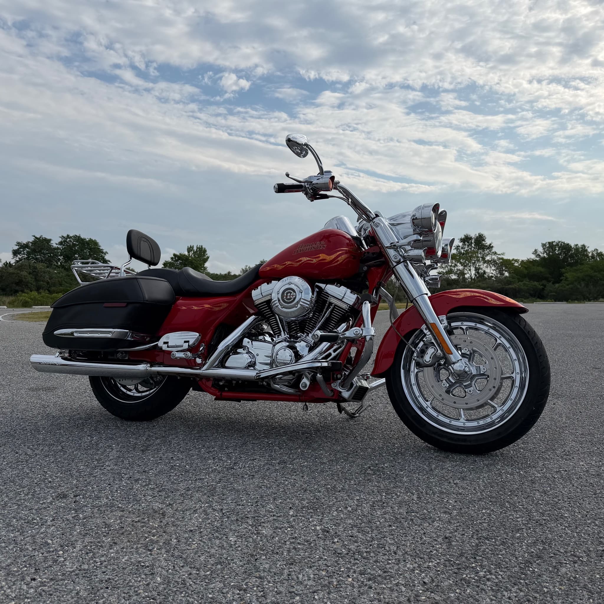 2007 Harley Davidson Road King CVO — photo 4