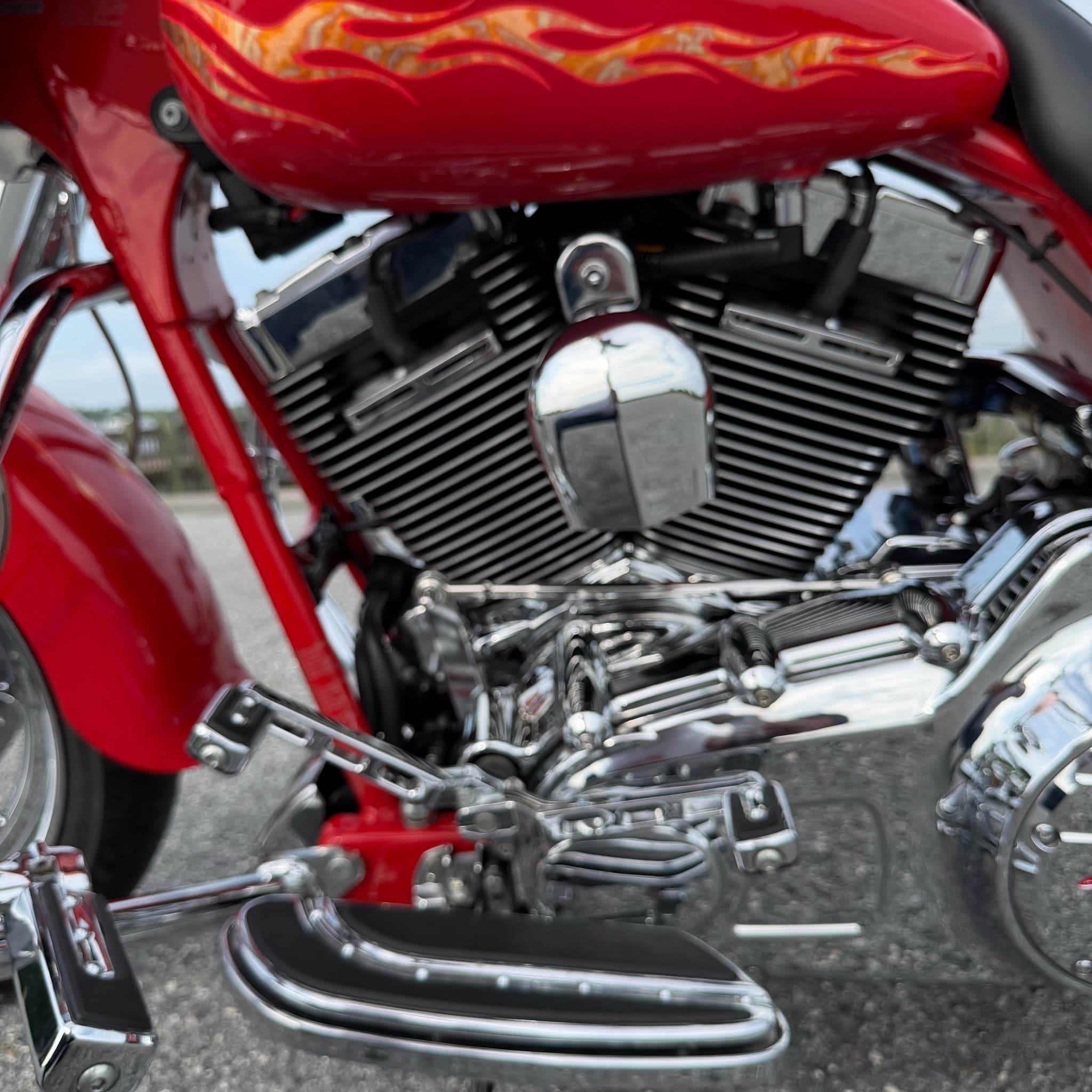 2007 Harley Davidson Road King CVO — photo 39