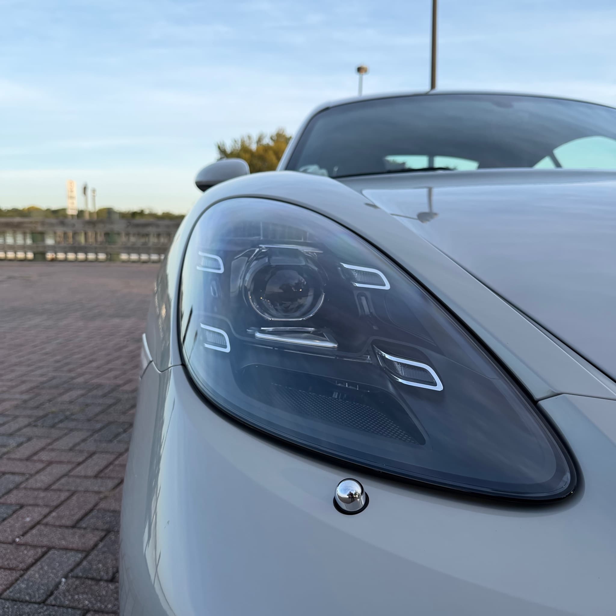 2025 Porsche 718 Cayman — photo 23