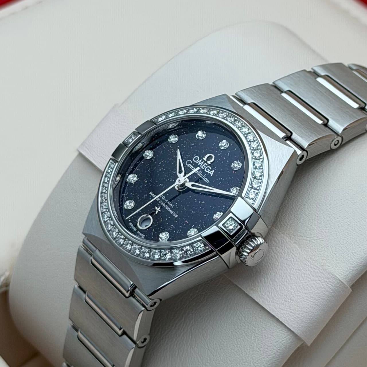 Omega Ladies Constellation Diamond (Ref. 13115292053001) — photo 5