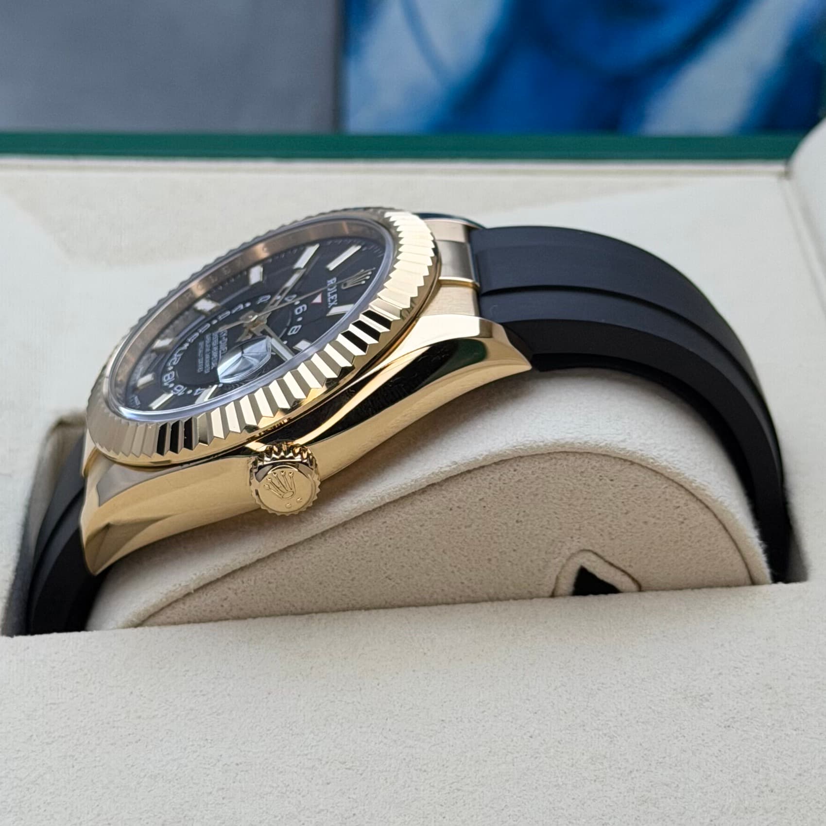 Rolex Sky-Dweller (Ref. 326238-0009) — photo 9