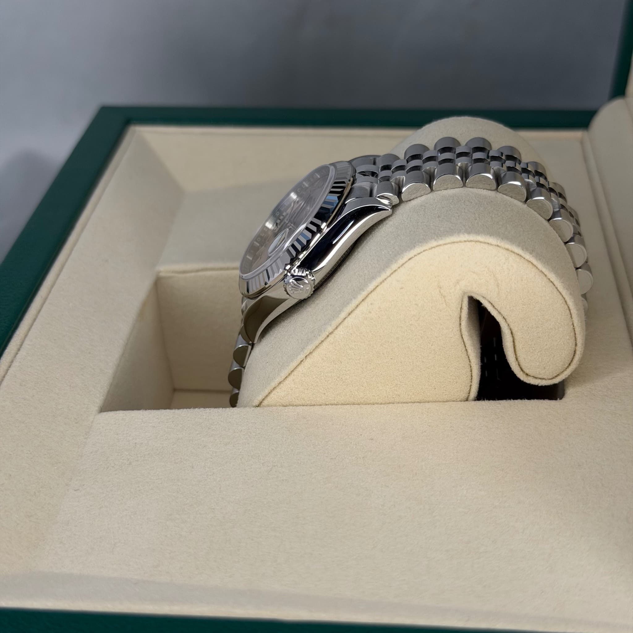 Rolex Datejust 31 (Ref. 278274-0014) — photo 11