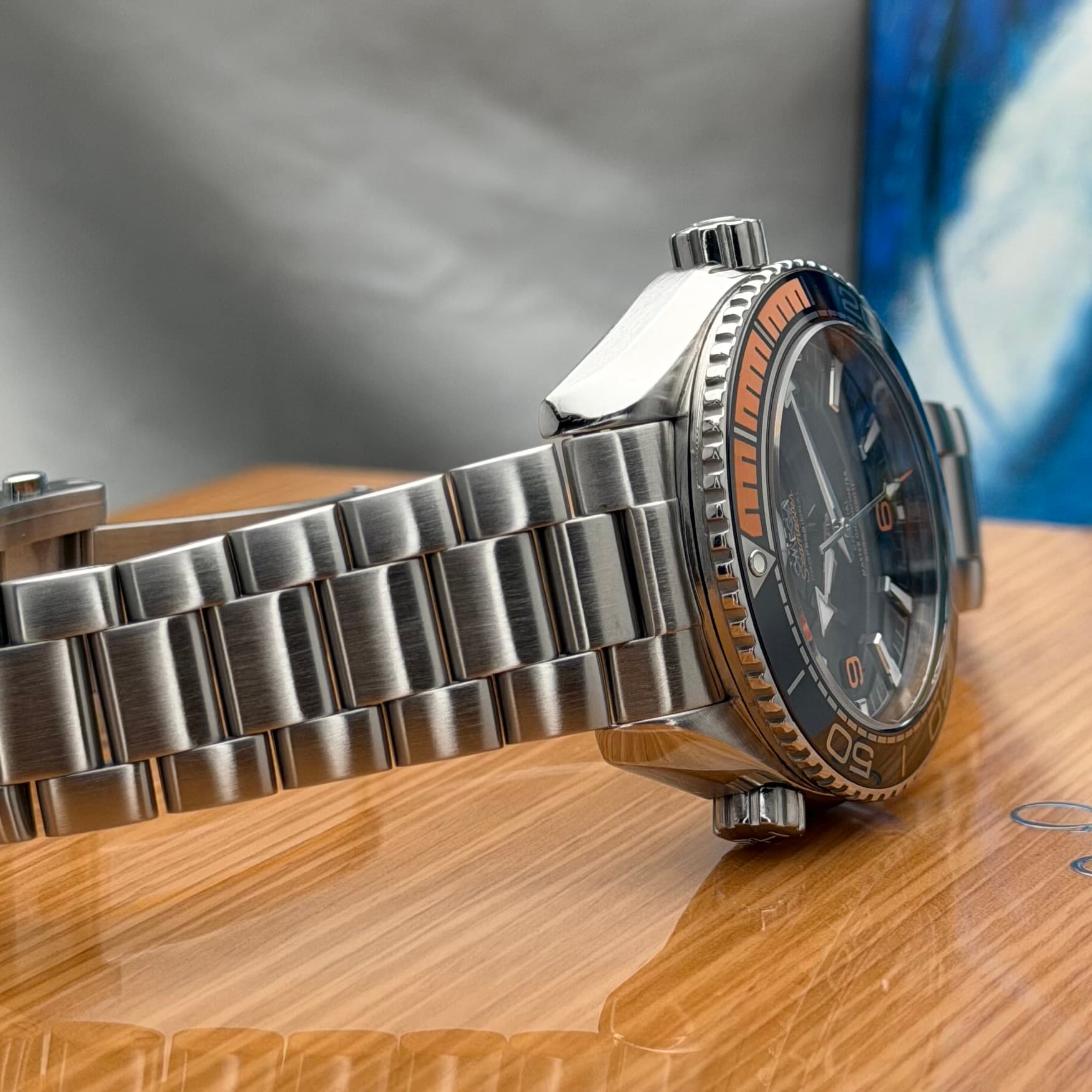 Omega Seamaster Planet Ocean (Ref. 215.30.44.21.01.002) — photo 18