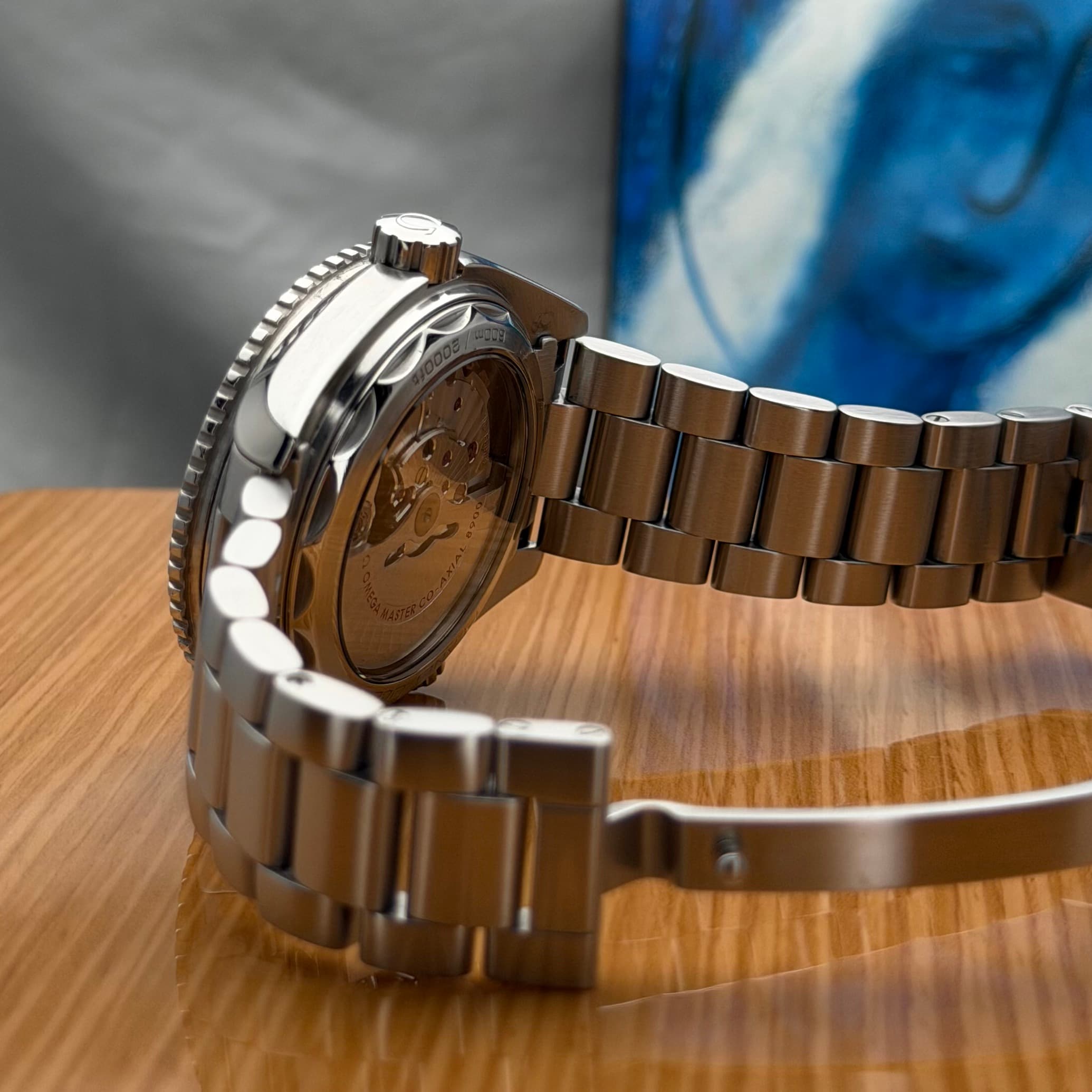 Omega Seamaster Planet Ocean (Ref. 215.30.44.21.01.002) — photo 11